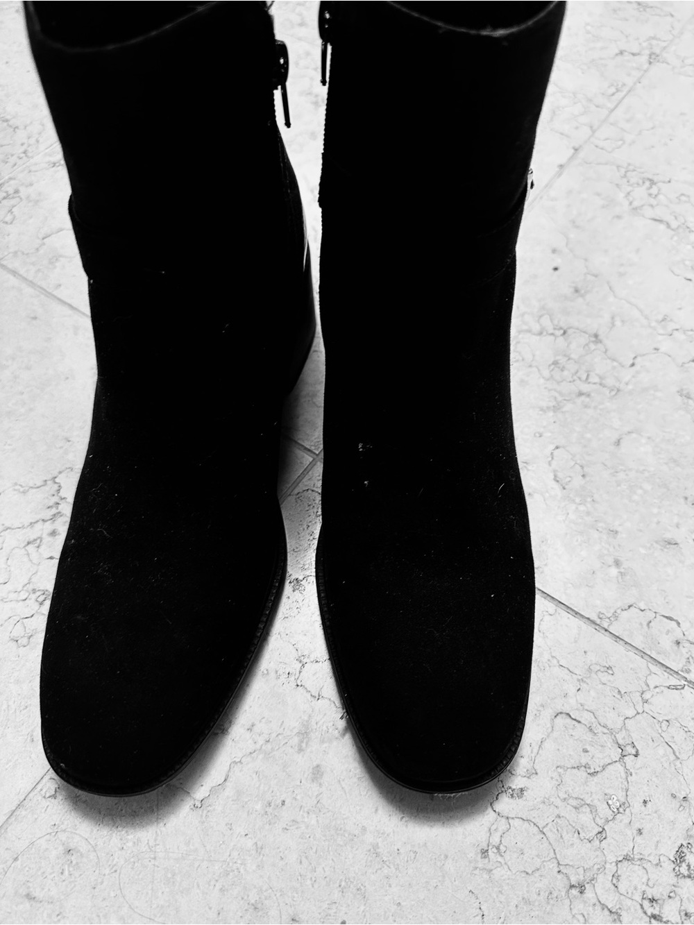 Women’s Liz Claiborne Black Suede Ankle Boots EUC